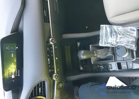 2024 Mazda Mazda3 2.5 S Preferred from USA, damaged, VIN 3MZBPACM2RM416907